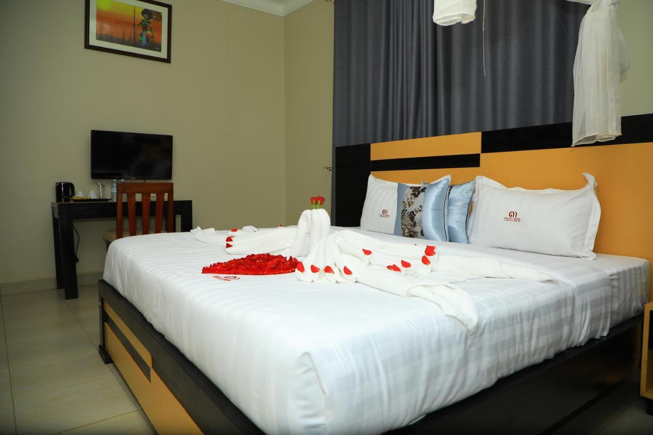 Galaxy Motel Kampala Kültér fotó